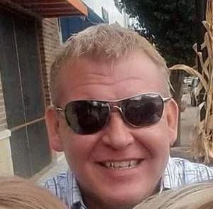 Meet your Posher, Todd